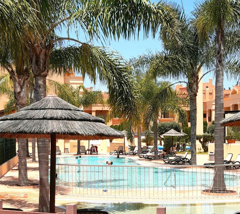 Dina Luxury 2 Bedroom Appartamento Luz
